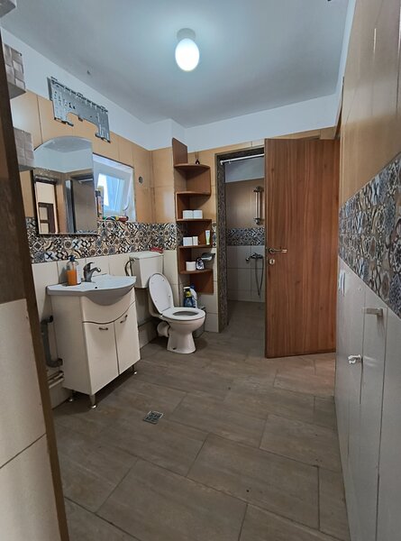 Vidra, casa P+M.